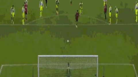 曼联球星麦克托米奈强调晋级重要性，对英格兰对决不容失利